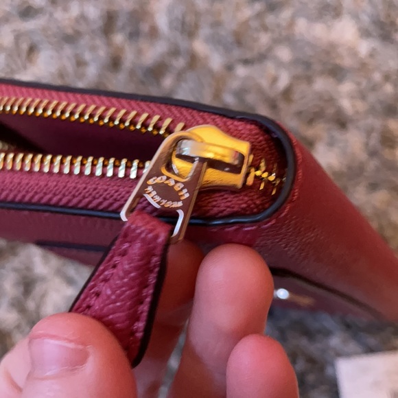 Coach Accordian Leather Wallet Brand New Rare - Picture 6 of 6